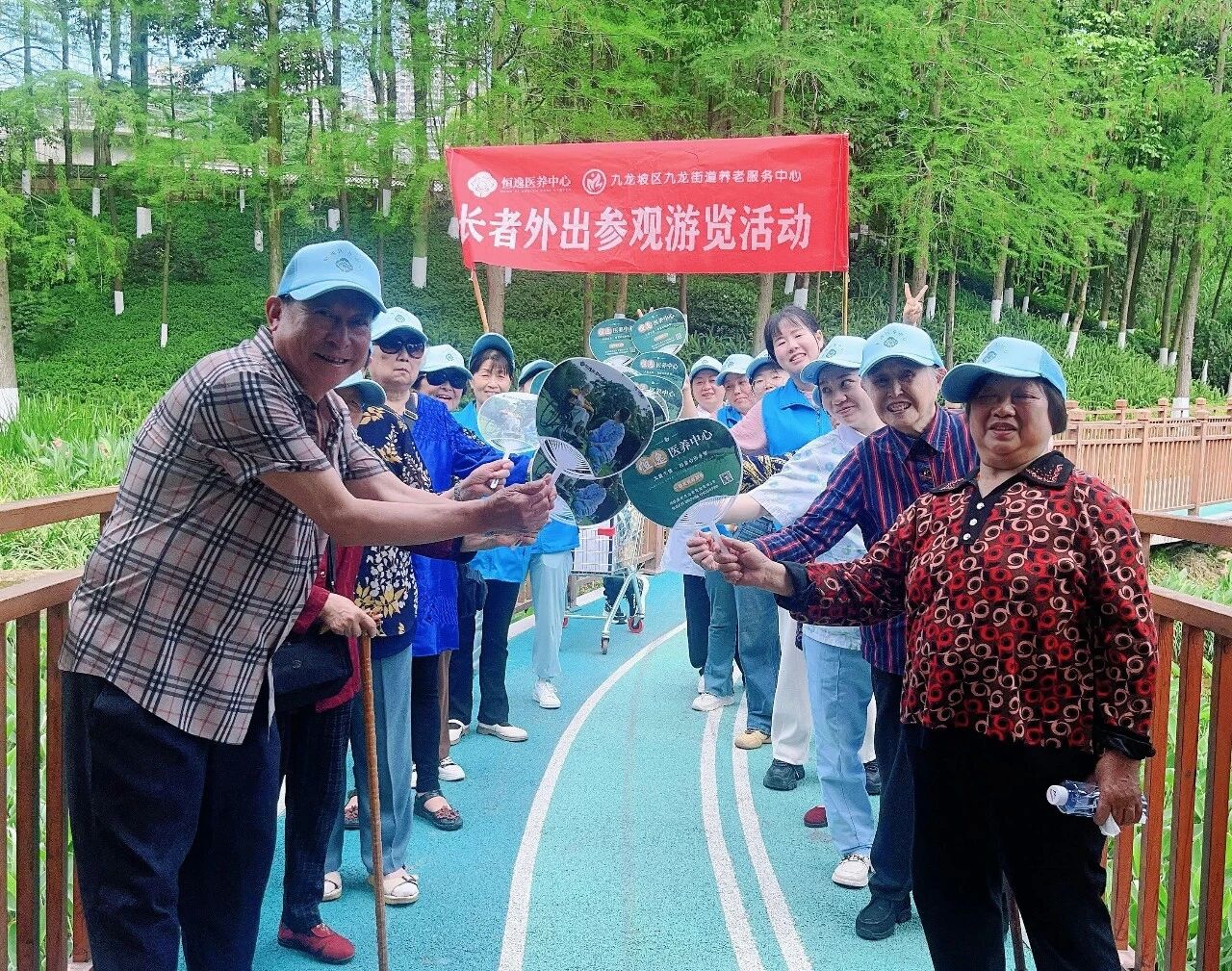 1758265398196949.jpg feb61382b1d6758567631600f36e30a4.jpg