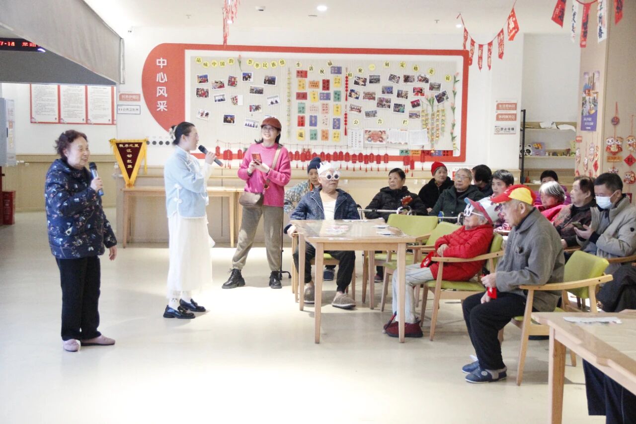 1758267685751583.jpg cafb0c84a53fa177a0a360f5ee2c8d4f.jpg